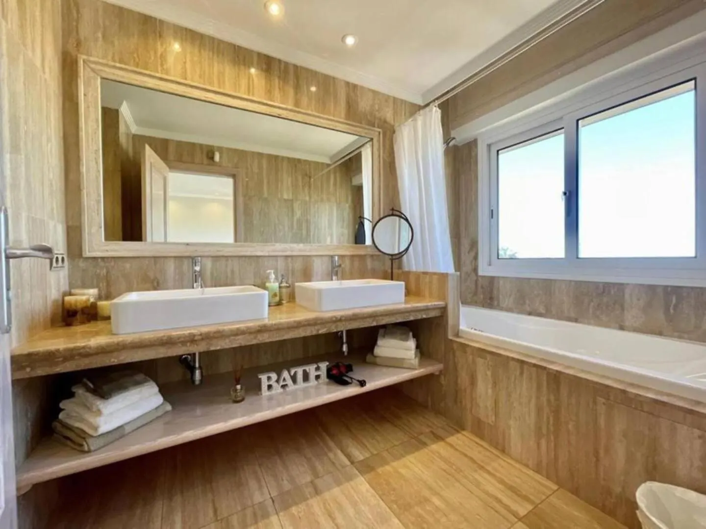 Villa Amorio A Spacious Modern Getaway With A Private Heated Pool & Sea Views Costa Adeje